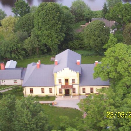 Dworek Mlynarza Zator Kültér fotó